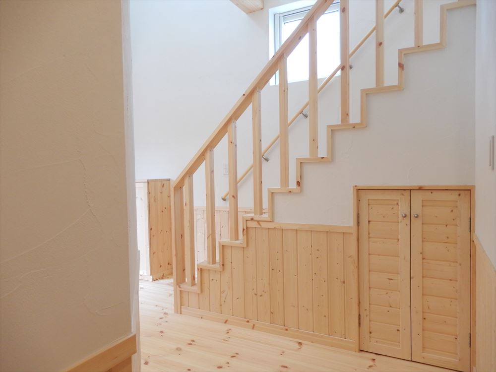 リフォーム後の階段エリア